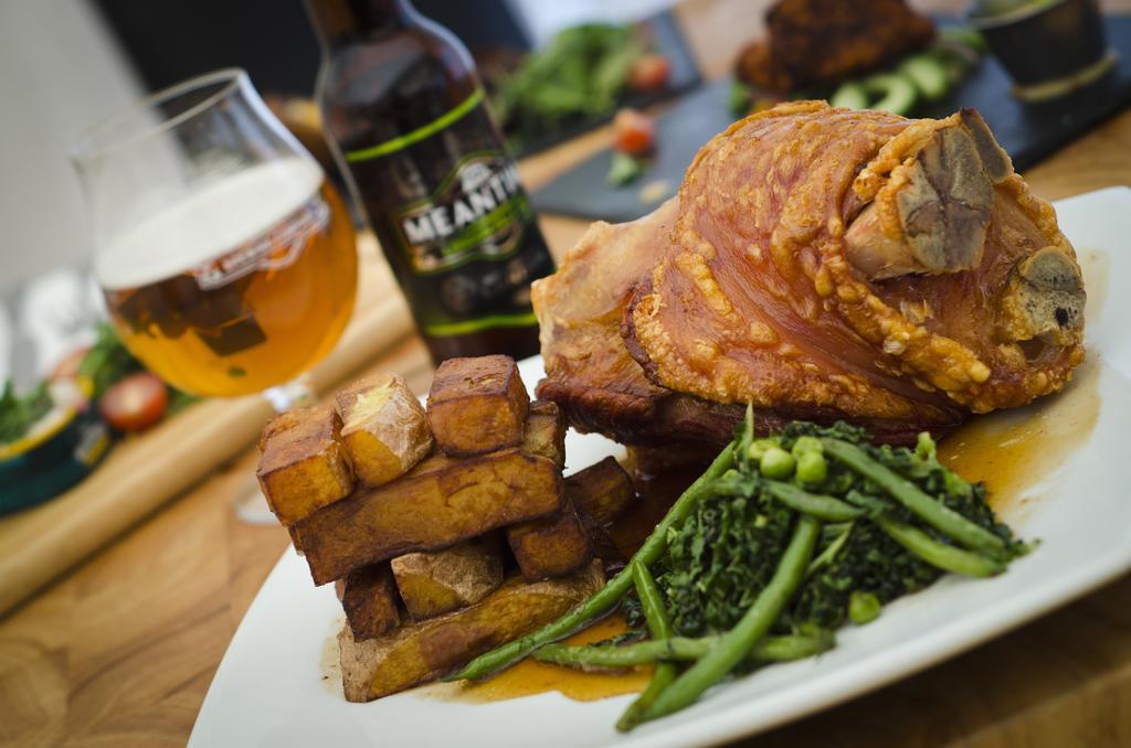 Мини-отель Norfolk Arms Hotel, Ringinglow Шефилд